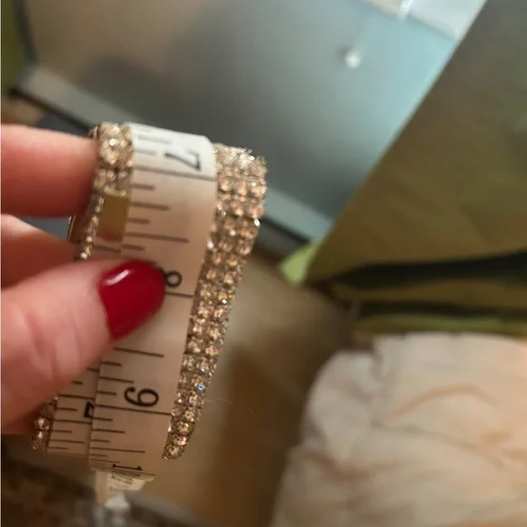 Sparkling Silver Rhinestone Bracelet - Picture 7 of 9